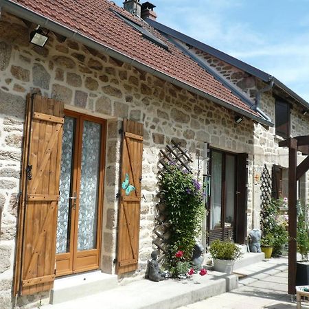 Le Petit Papillon Bed and Breakfast Eymoutiers  Exteriör bild