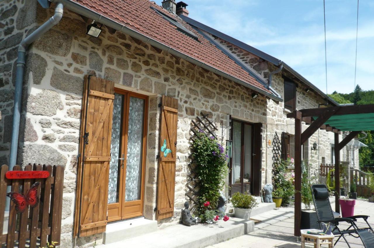 Le Petit Papillon Bed and Breakfast Eymoutiers  Exteriör bild