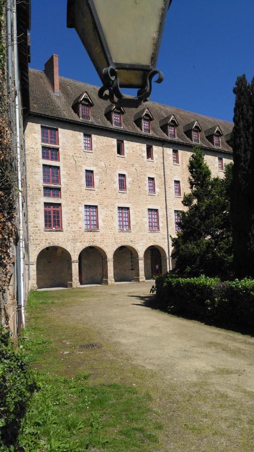 Le Petit Papillon Bed and Breakfast Eymoutiers  Exteriör bild